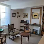 Maison De Village Du Xvii Siecle En Camargue *