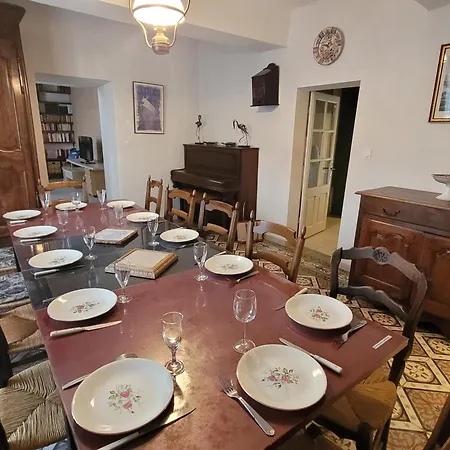 Villa Maison De Village Du Xvii Siècle En Camargue *